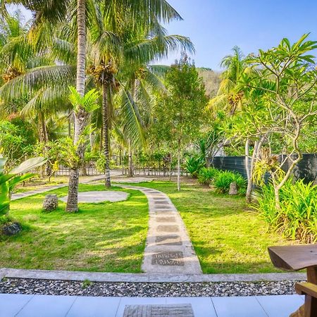 Ananta Bungalow Sakti Exterior foto